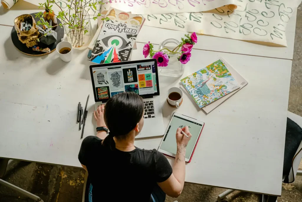 a gig worker doing freelance work