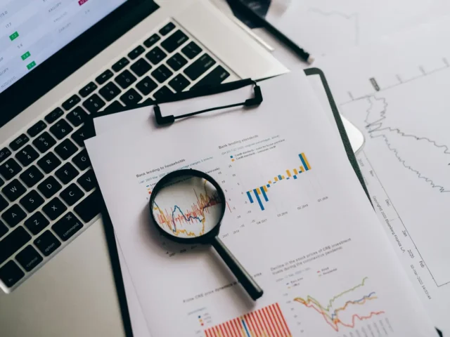 How to Spot Emerging Market Trends Before Your Competitors Do