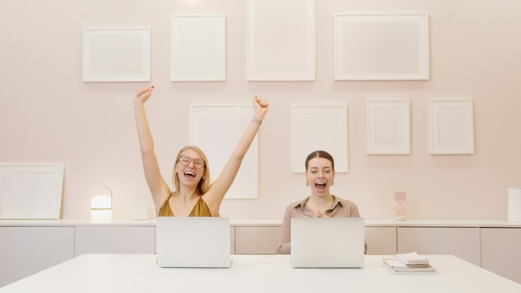 team members happily working because they are aligned with their disc profiles