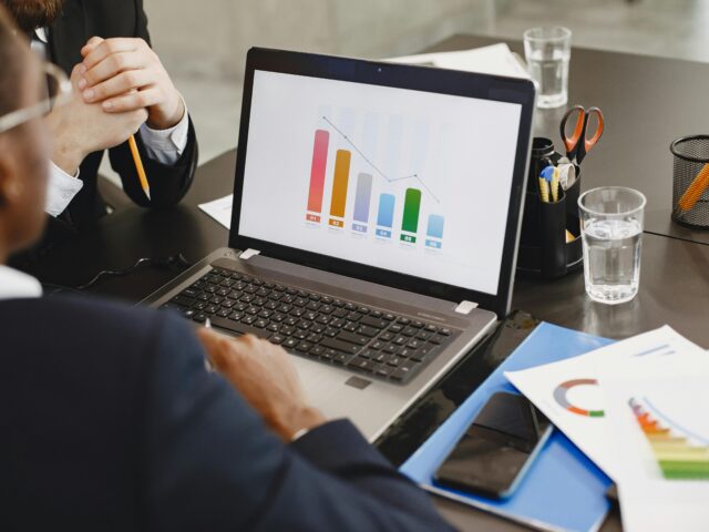 Business Analytics: Why Your ROI Calculations Fail Without Qualitative Data